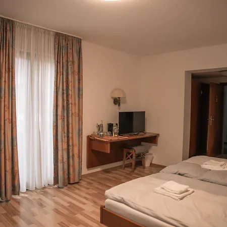 Hubertushof Casa de hóspedes Haßloch